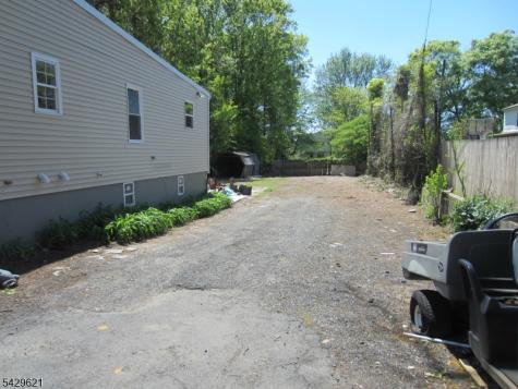 279 Oregon Street Union NJ 07088