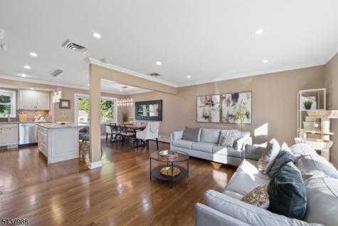 119 Rutgers Place Clifton NJ 07013
