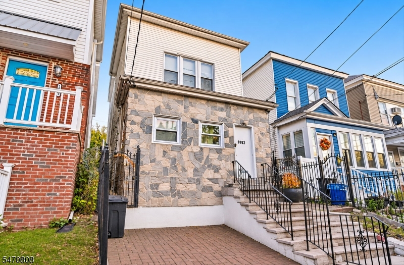 1082 Grove Street Irvington NJ 07111
