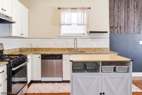 2 Bland Court Bloomfield NJ 07003