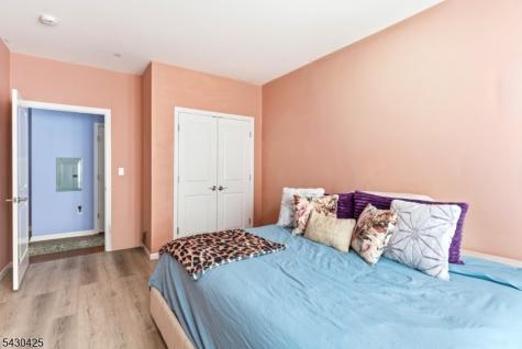 2 Bland Court Bloomfield NJ 07003