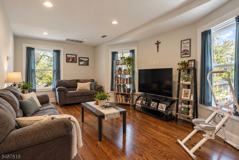 113 Brook Avenue North Plainfield NJ 07060