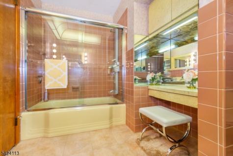 779 Berdan Avenue Wayne NJ 07470