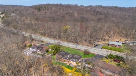 779 Berdan Avenue Wayne NJ 07470