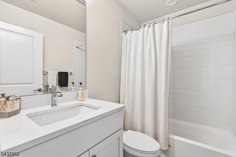 29 Norton Road Hillsborough NJ 08844