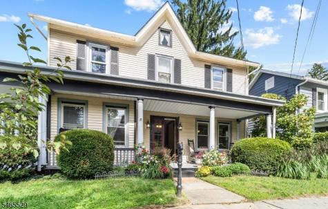 74 Brunswick Avenue Bloomsbury NJ 08804