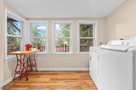 74 Brunswick Avenue Bloomsbury NJ 08804