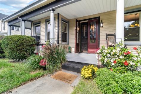 74 Brunswick Avenue Bloomsbury NJ 08804