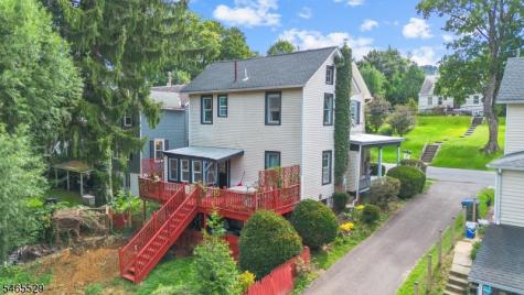 74 Brunswick Avenue Bloomsbury NJ 08804