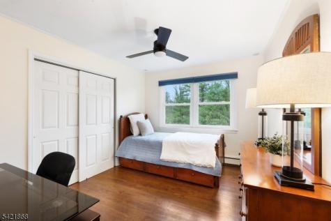 10 Turtleback Road Washington NJ 07830