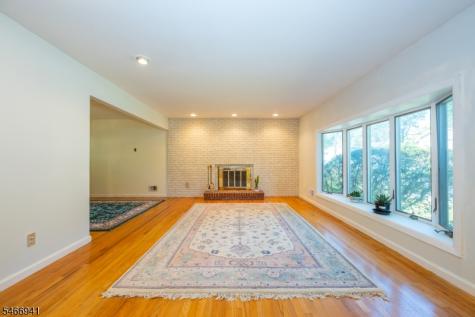 45 Crestmont Road West Orange NJ 07052