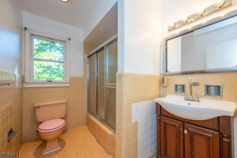 45 Crestmont Road West Orange NJ 07052