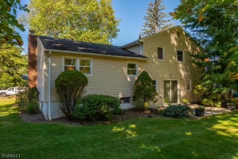 45 Crestmont Road West Orange NJ 07052