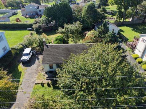 148 Eyland Avenue Roxbury NJ 07876