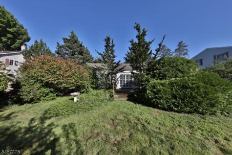 148 Eyland Avenue Roxbury NJ 07876
