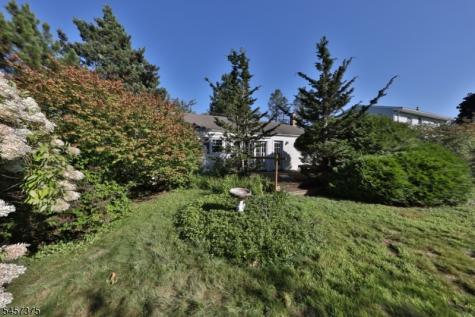 148 Eyland Avenue Roxbury NJ 07876