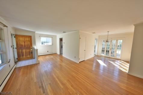 148 Eyland Avenue Roxbury NJ 07876