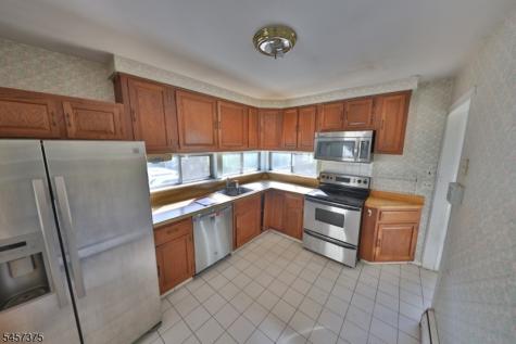 148 Eyland Avenue Roxbury NJ 07876