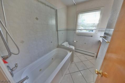 148 Eyland Avenue Roxbury NJ 07876