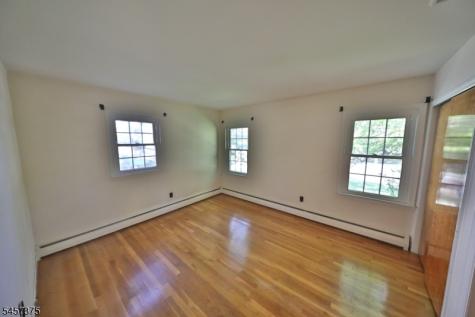 148 Eyland Avenue Roxbury NJ 07876