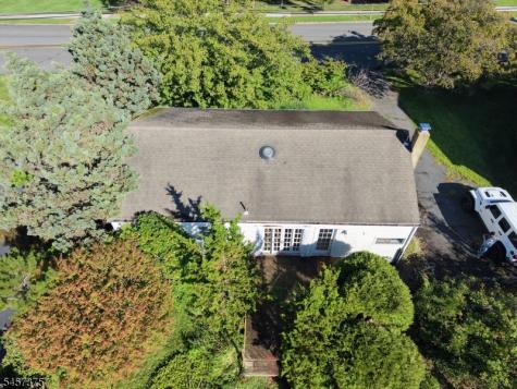 148 Eyland Avenue Roxbury NJ 07876