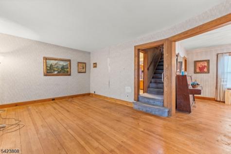101 Reid Avenue Passaic NJ 07055
