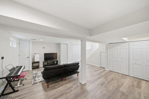 157 Freeman Street Woodbridge NJ 07095