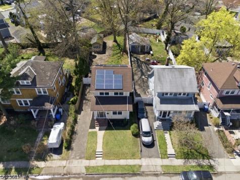 157 Freeman Street Woodbridge NJ 07095