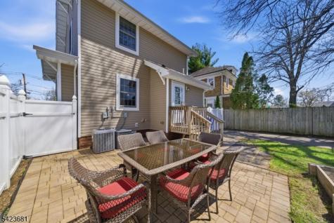 157 Freeman Street Woodbridge NJ 07095