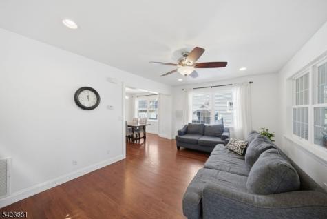 157 Freeman Street Woodbridge NJ 07095