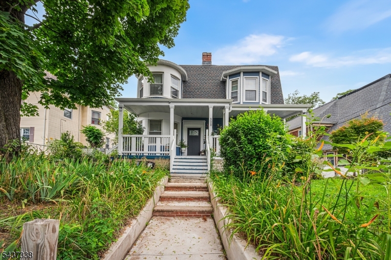 328 Springdale Avenue East Orange NJ 07017