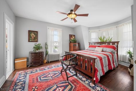 328 Springdale Avenue East Orange NJ 07017