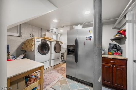 328 Springdale Avenue East Orange NJ 07017