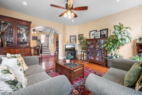 328 Springdale Avenue East Orange NJ 07017