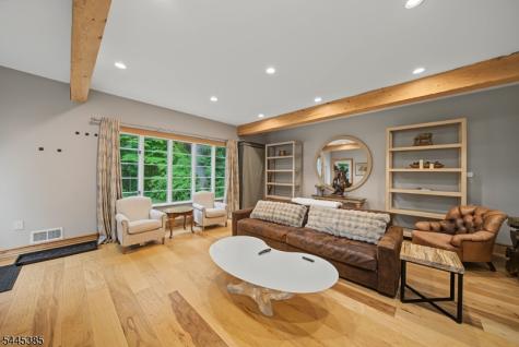 2 Thompson Road Parsippany-troy Hills NJ 07005