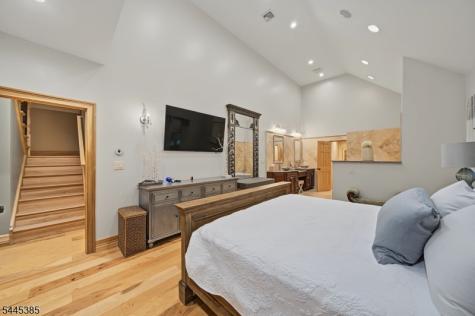 2 Thompson Road Parsippany-troy Hills NJ 07005