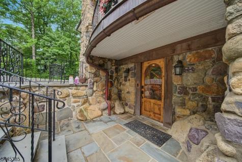 2 Thompson Road Parsippany-troy Hills NJ 07005
