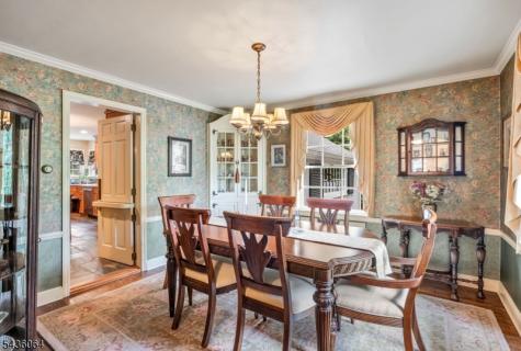 37 Van Dyke Drive Hohokus NJ 07423