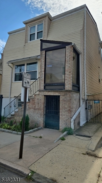 509 81ST Street North Bergen NJ 07047
