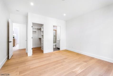 11 Florham Avenue Florham Park NJ 07932