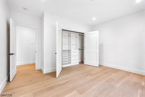 11 Florham Avenue Florham Park NJ 07932