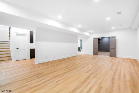 11 Florham Avenue Florham Park NJ 07932