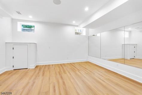 11 Florham Avenue Florham Park NJ 07932
