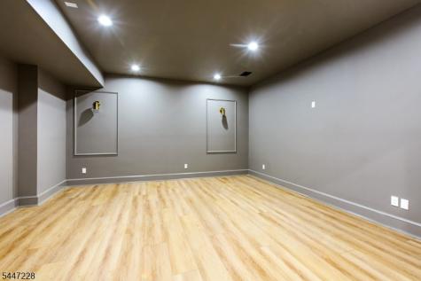 11 Florham Avenue Florham Park NJ 07932