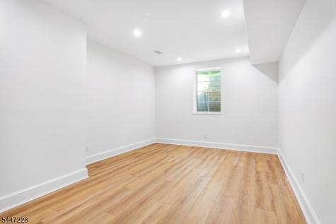 11 Florham Avenue Florham Park NJ 07932