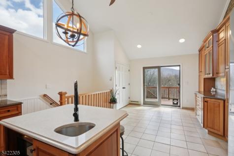 5 Bucky Lane Vernon NJ 07462