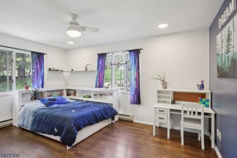 5 Bucky Lane Vernon NJ 07462
