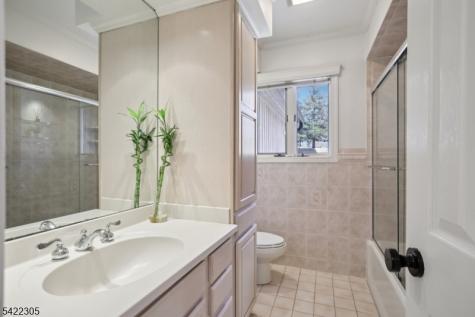 5 Bucky Lane Vernon NJ 07462
