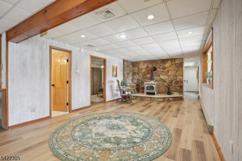 5 Bucky Lane Vernon NJ 07462
