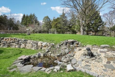 5 Bucky Lane Vernon NJ 07462